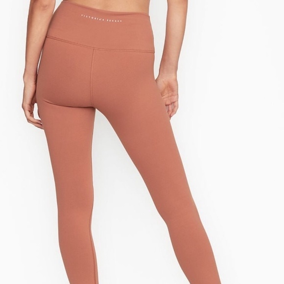 Victoria’s Secret Incredible Studio Legging High Rise 7/8 Terra Cotta - Picture 2 of 7